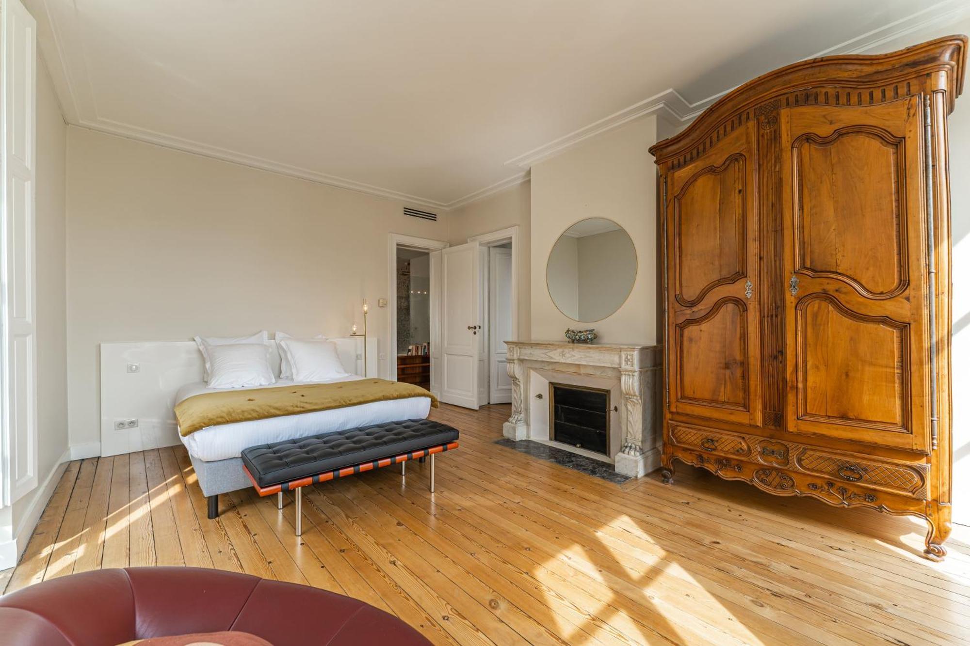 Appartement Luxe Avec Climatisation Parking Vue Exeptionnelle Bordeaux Esterno foto